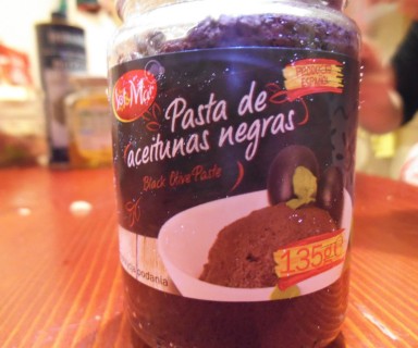 czarna pasta oliwkowa z lidla