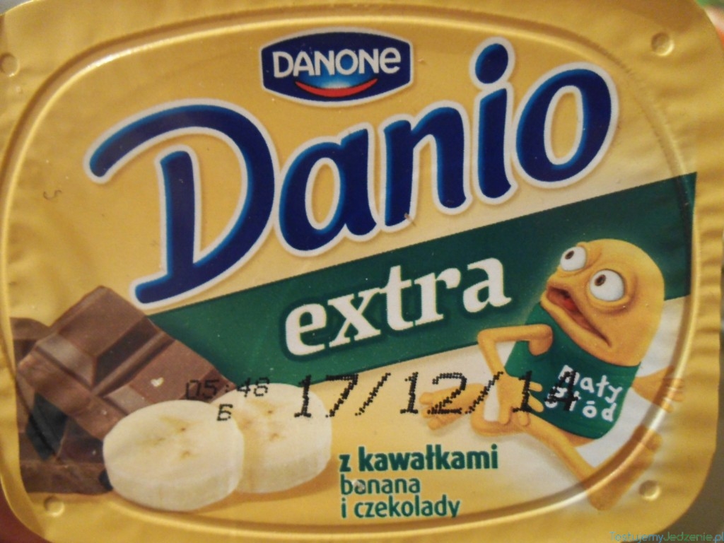 danio z kawałkami banana i czekolady