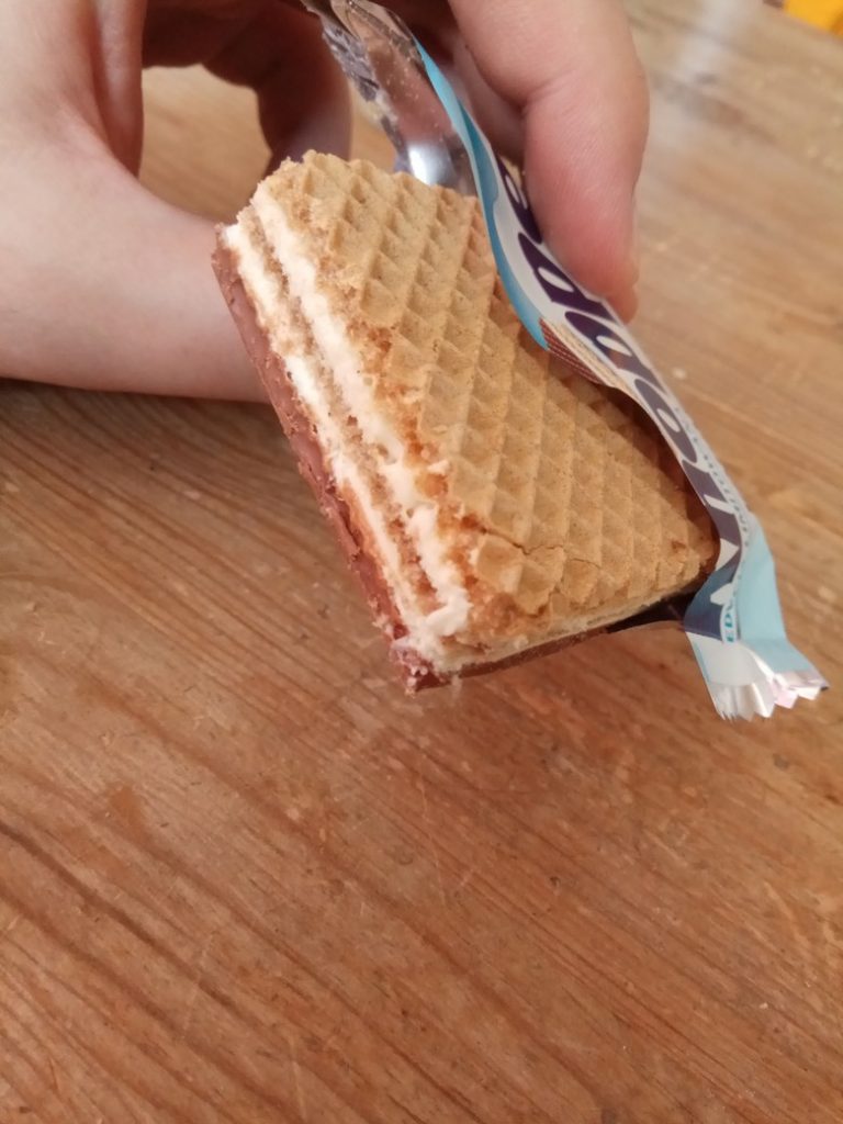 knoppers o smaku kokosowym