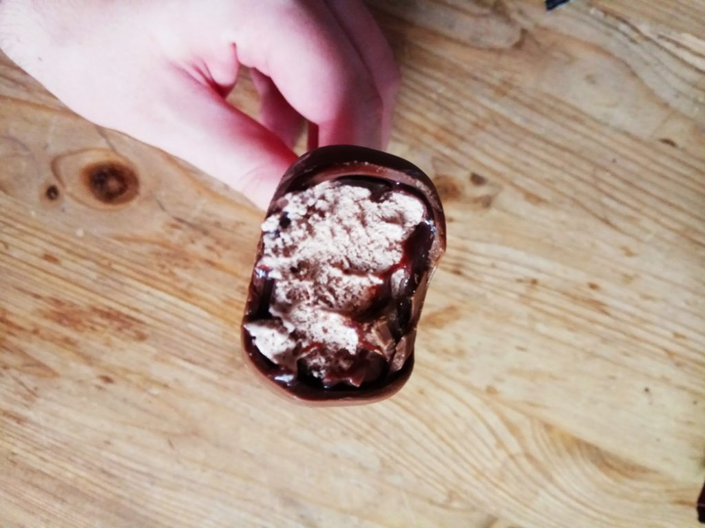 podwójna polewa lody z Biedronki
